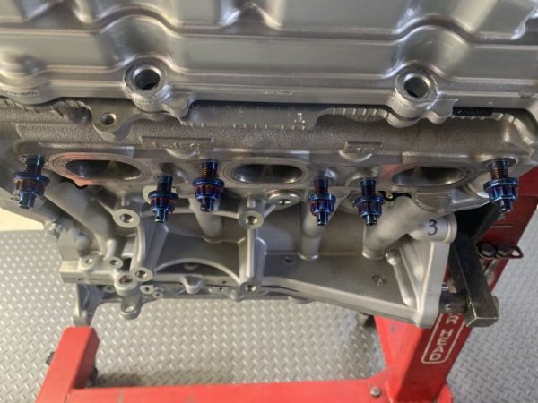 画像3: VR38用チタンスタッドボルト (3)