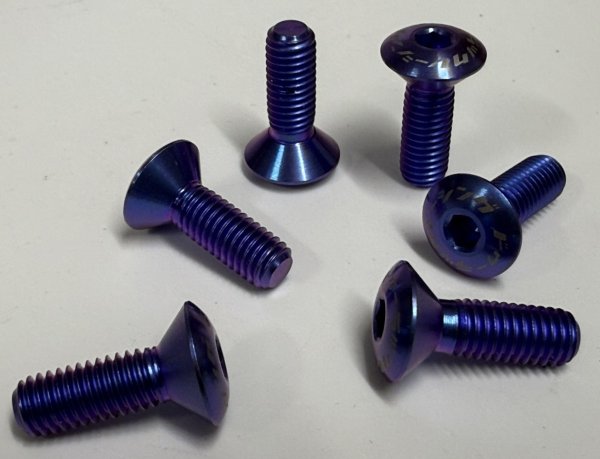 画像2: チタンステアリングボルトセットケース付き (2)