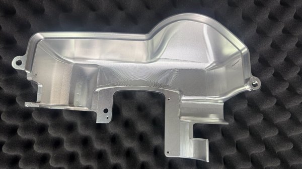 画像3: 2JZ-GTE VVT-i用タイムングベルトカバーTOP（先端部のみ） (3)