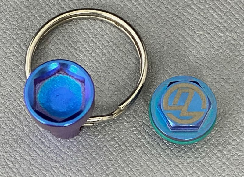 GR5チタン貫通ホイールナットM12-1.25P 4本セット(蓋・SST1個付き) - Do-Luck Web Shop GR5チタン貫通ホイールナットM12-1.25P 4本セット(蓋・SST1個付き) - Do-Luck Web Shop
